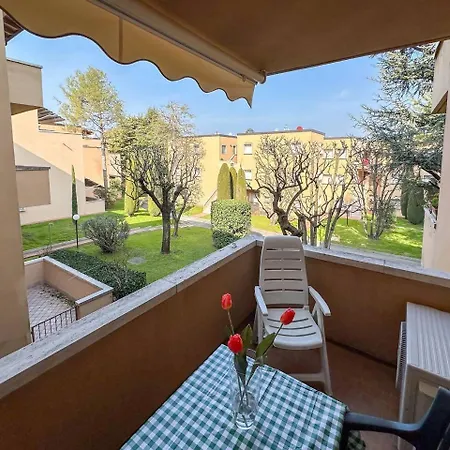 Apartment Betty Peschiera