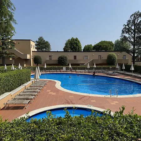 Apartment Betty Peschiera Peschiera del Garda